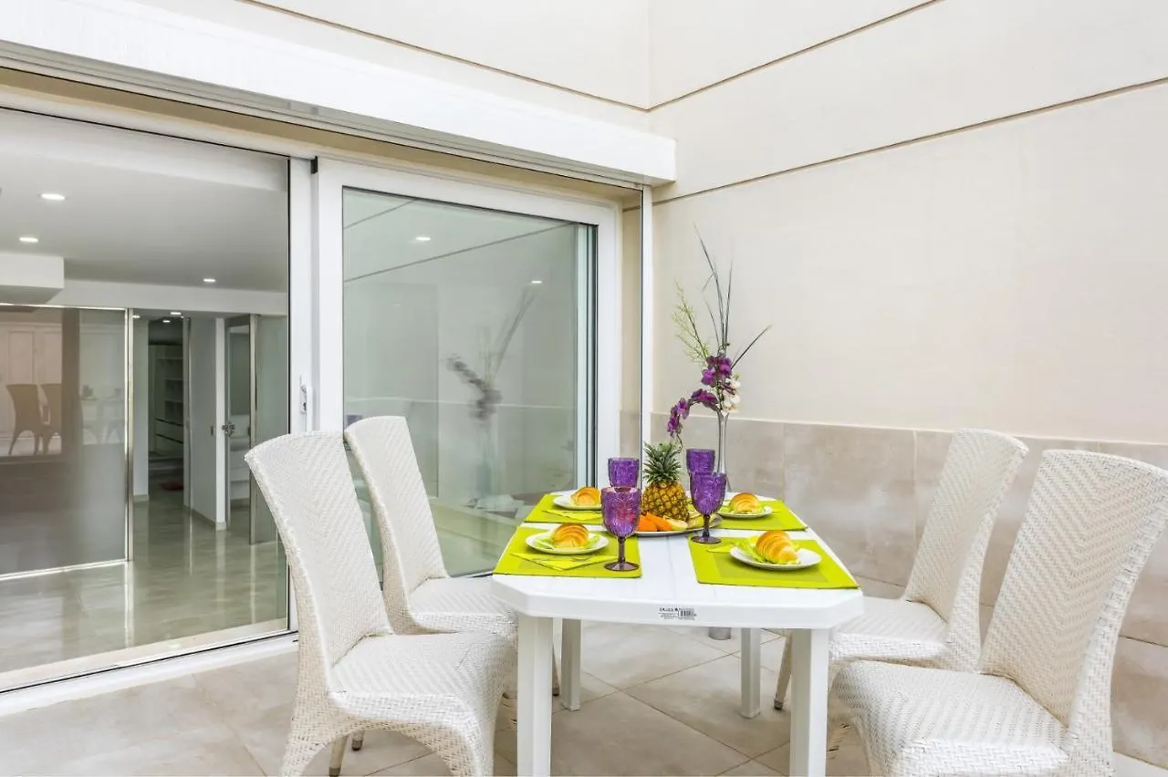 Villa Alegria By Villa Plus Costa Adeje  Spanje