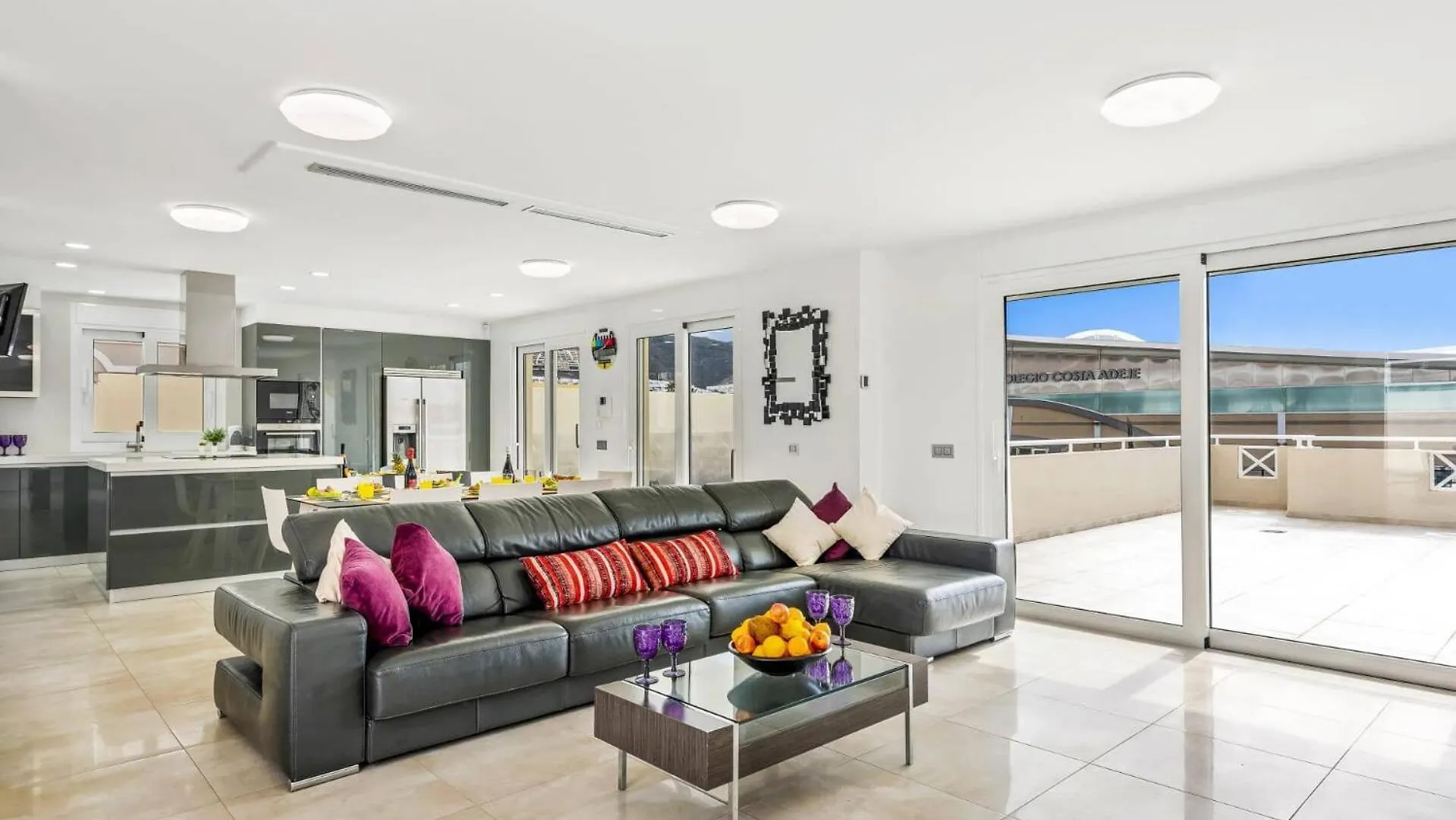 Villa Alegria By Villa Plus Costa Adeje  Spanje